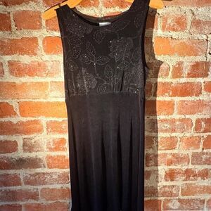 Black vtg. stretchy glittery floral detailed flowy mini/midi dress Size 11/M